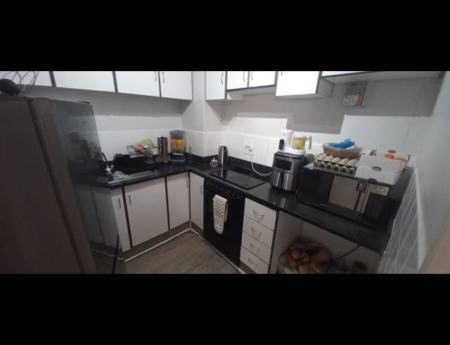 2 BEDROOM FLAT FOR SALE IN WINDERMERE